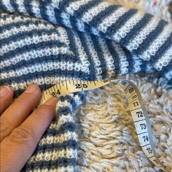 SHEIN Blue and White Striped Sweater - Picture 4 of 4